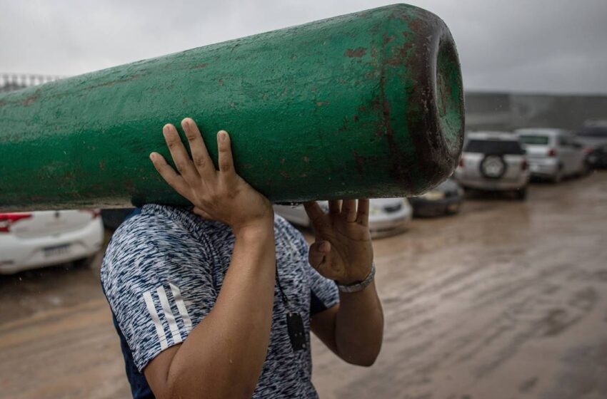  Mueren al menos 14 personas en la Amazonía por la falta de oxígeno para atender Covid