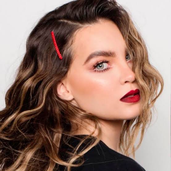  ¡De pronto flash! Belinda luce curvas de impacto en mini bikini azul