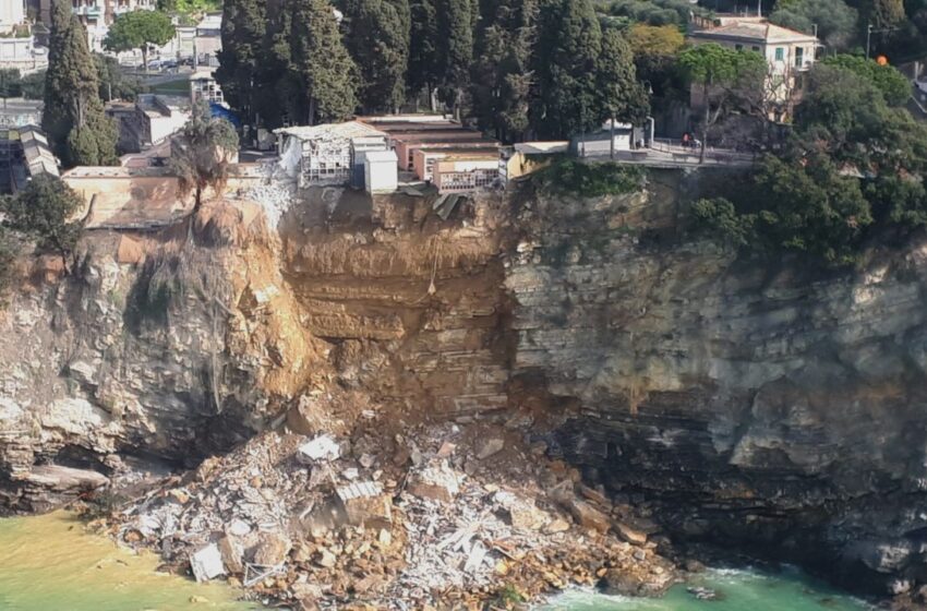  Se registra derrumbe de cementerio en Italia; caen más de 200 ataúdes al mar