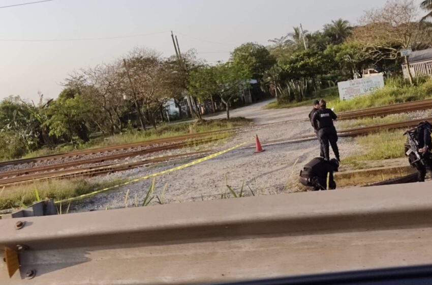  Localizan el cuerpo de una mujer asesinada con arma blanca en Coatzacoalcos