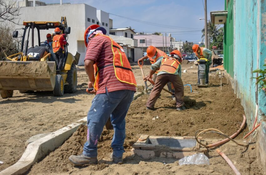  Coatzacoalcos recibe más inversiones en Obra Pública para la construcción de un mejor futuro en la ciudad: Jesús Martínez