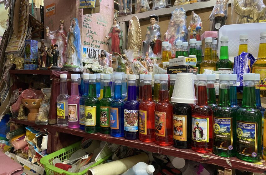  Locatarios del mercado Coatzacoalcos se preparan para el primer viernes de marzo