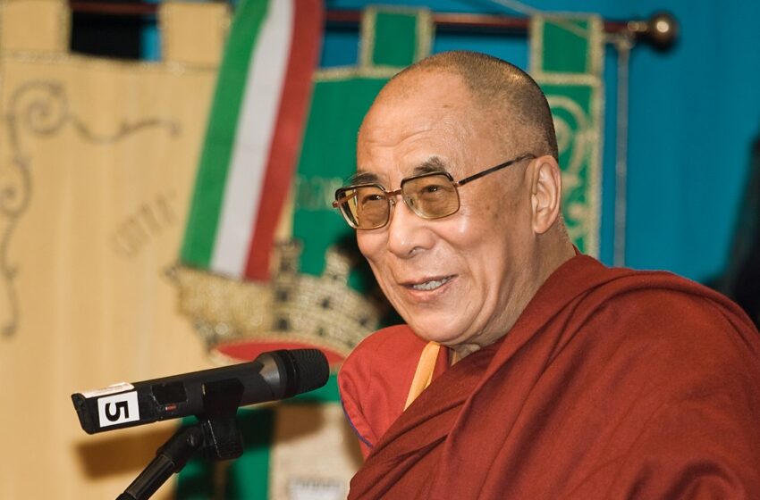  Dalai Lama se vacuna contra covid