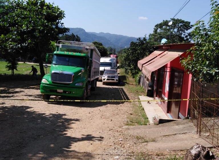 El Benja, Abdón y Gabriel Álvarez, buscan sacar a la Fuerza Civil de Playa Vicente para armar su cochinero electoral