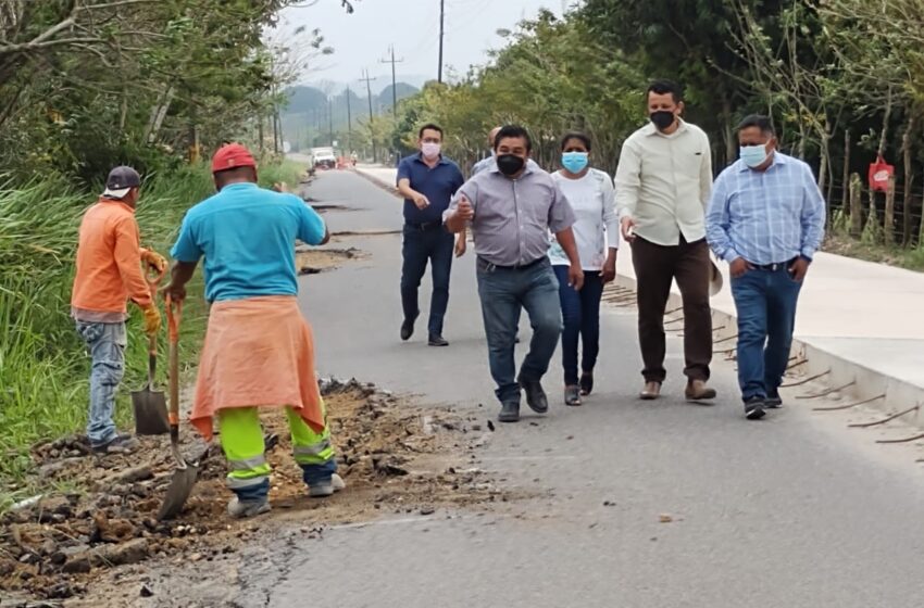  Abren primer carril de la 4ta etapa de pavimentación en la carretera Nanchital- Las Choapas en Moloacán