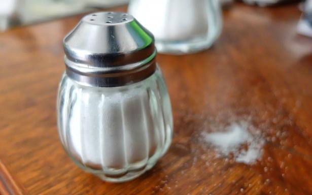  ALERTA IMSS EN VERACRUZ SUR SOBRE EL CONSUMO EXCESIVO DE SAL