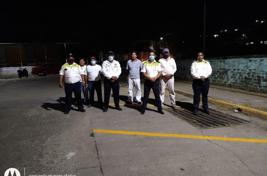  Realiza Tránsito del Estado balizamiento de calles en Agua Dulce