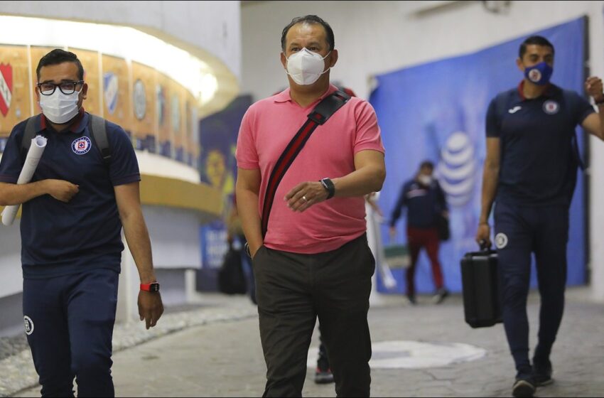  Juan Reynoso quiere que se le renueve a todo el equipo