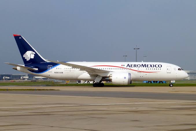  Un vuelo de Aeroméxico estuvo a punto de desplomarse cuando se dirigía hacia el aeropuerto de Minatitlán