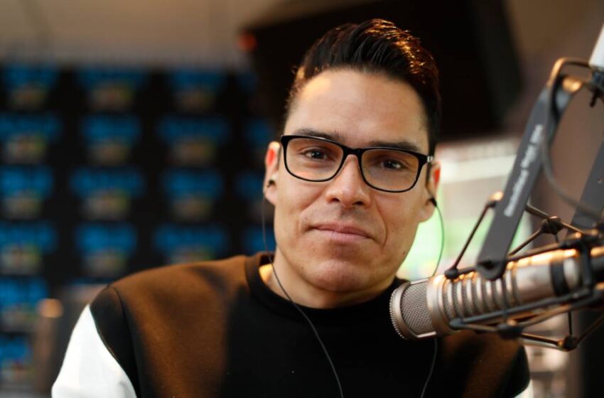  «Los síntomas se han presentado»: Toño Esquinca, locutor de radio, revela que tiene covid-19.