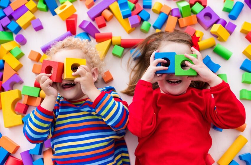  En EU, niños representan casi 20% de casos de covid: Asociación de Pediatría de EU