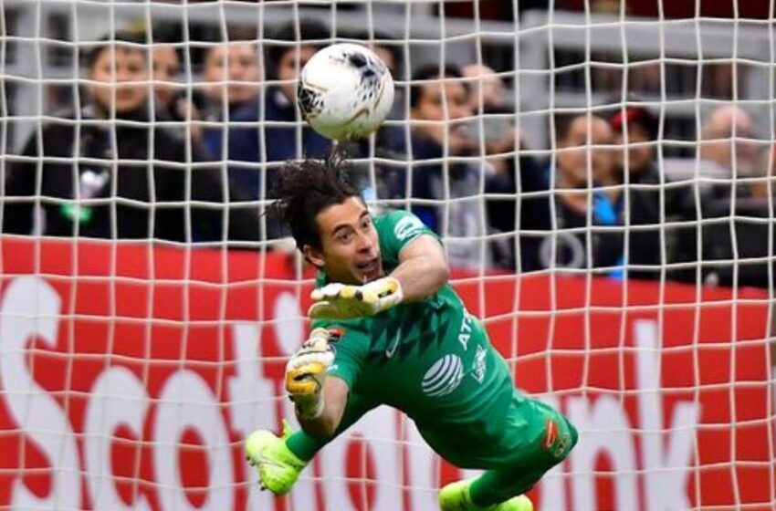  OSCAR JIMÉNEZ SE QUEDARÍA EN CLUB AMÉRICA ANTE LA AUSENCIA DE MEMO OCHOA EN EL INICIO DEL TORNEO APERTURA 2021.