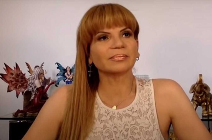  Mhoni Vidente predice aparición de más socavones en México.