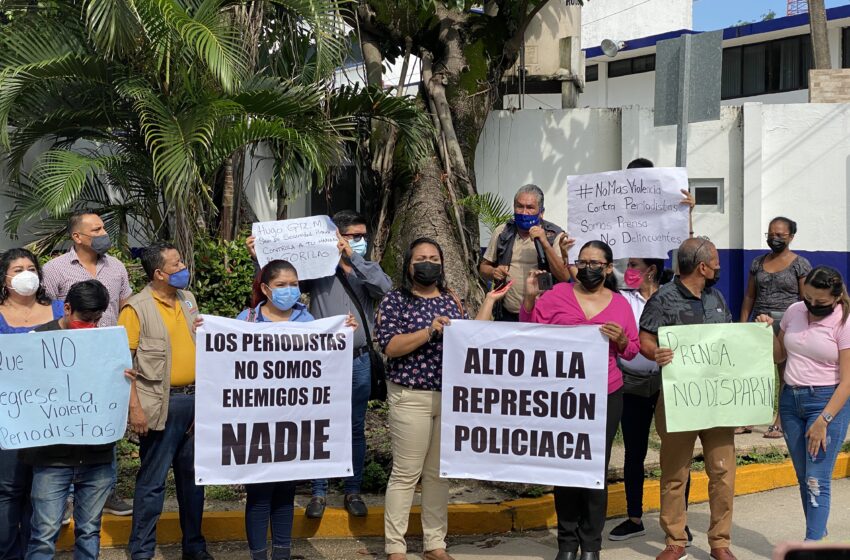  Periodistas del sur de Veracruz piden el cese de los elementos de la SSP que los atacaron