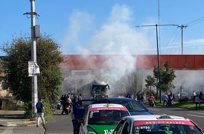  Fiscalía investiga accidente fatal en el bulevar Xalapa-Banderilla