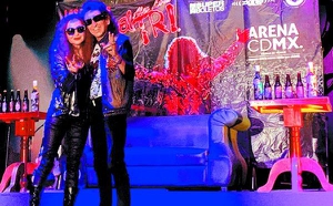  Álex Lora tiene concierto y colección de 4 cervezas