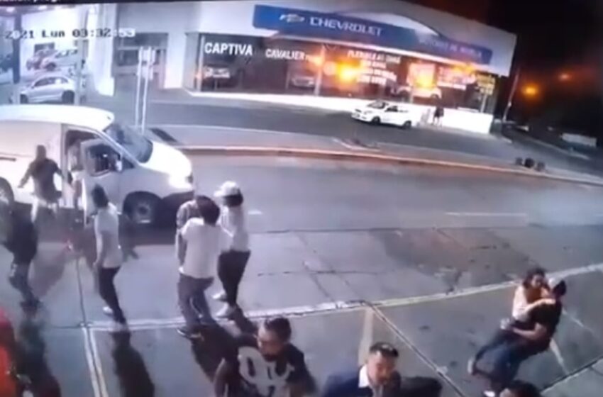  En 50 segundos, así fue el ataque a balazos afuera de bar en Morelia
