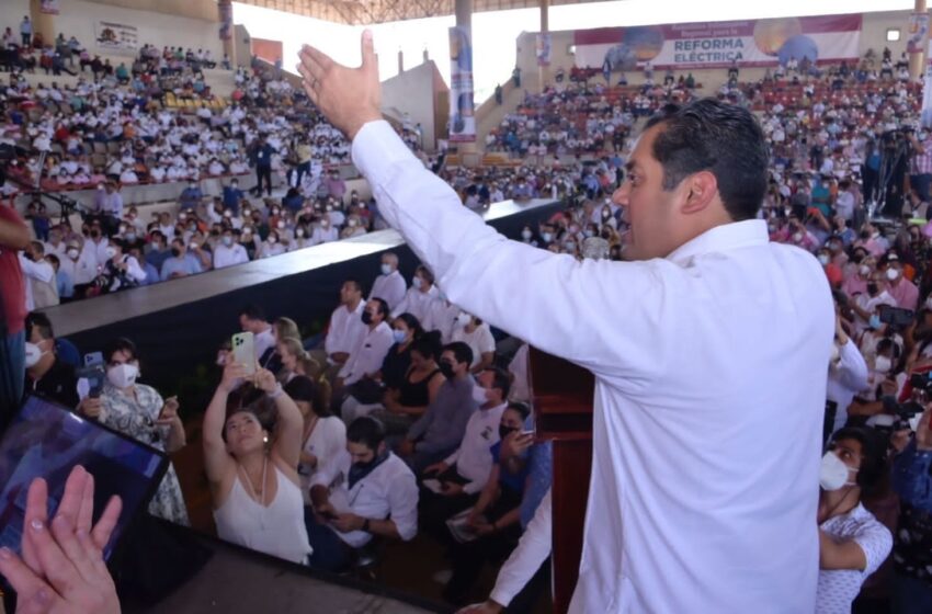  A coro, pueblo, y legisladores piden que “baje el precio de la Luz”