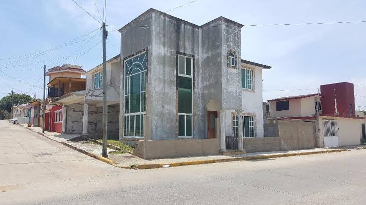  Acosador se mete a las viviendas para grabar a las mujeres en la colonia Santa Isabel de Coatzacoalcos