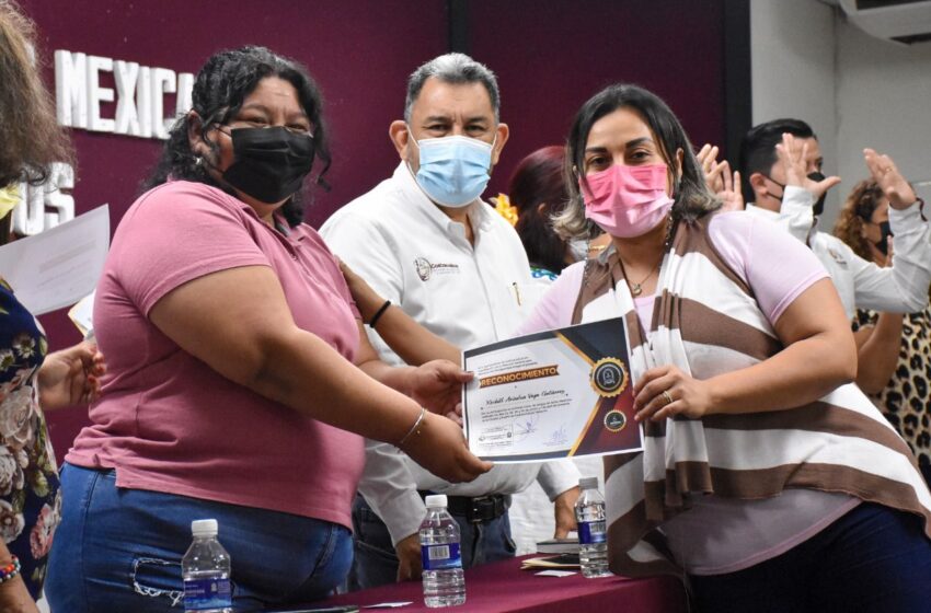  Funcionarios del Ayuntamiento de Coatzacoalcos son capacitados en Lengua de Señas Mexicanas