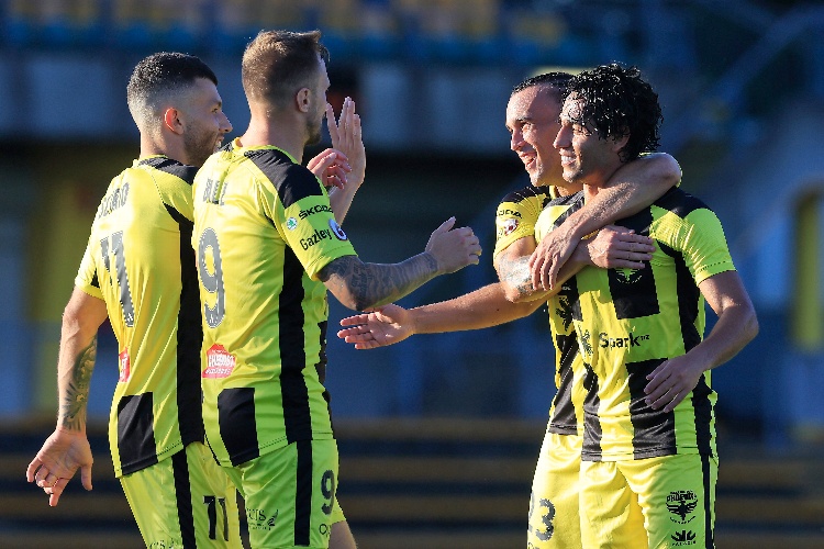  Regresó de Australia para jugar en Chivas y lo rechazaron