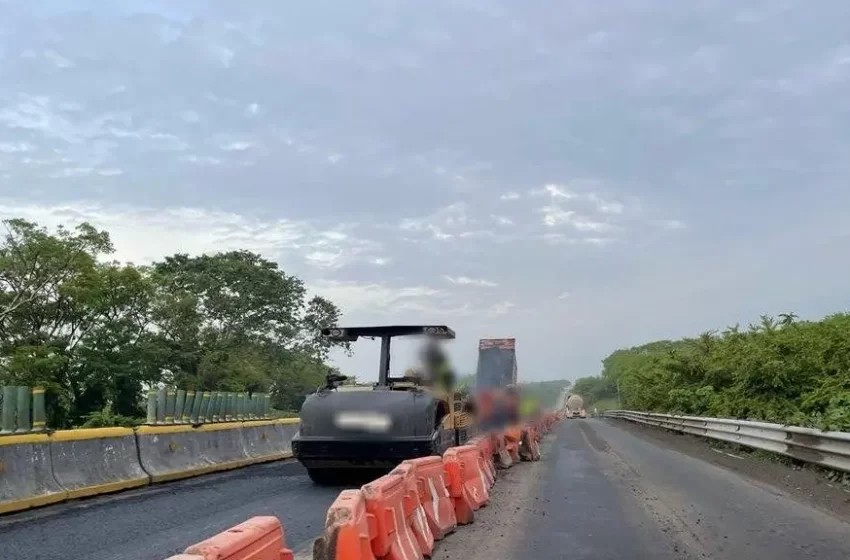  Reducción de carriles en La Tinaja-Cosoleacaque