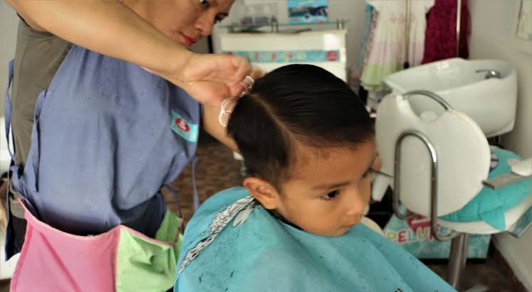  También los peluqueros se vieron beneficiados con el regreso a clases