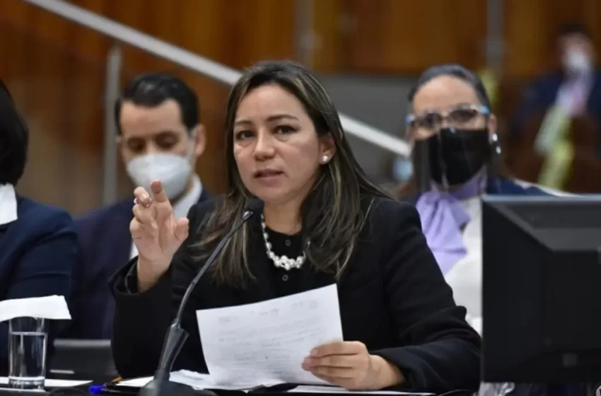  Gobernador de Veracruz y 200 mil funcionarios harán públicas sus declaraciones: contralora