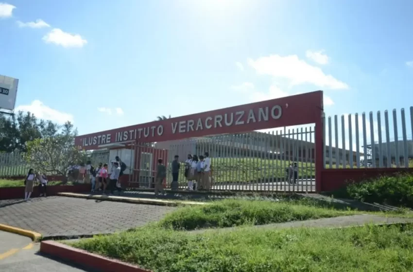  Expulsan a estudiantes del Ilustre de Boca del Río que consumieron Clonazepam