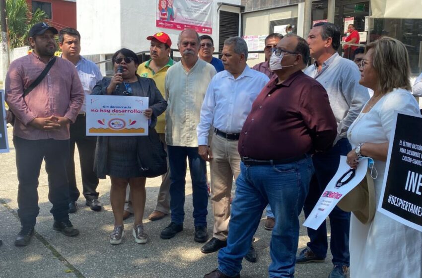  Convocan a marcha en contra de la propuesta de reforma electoral