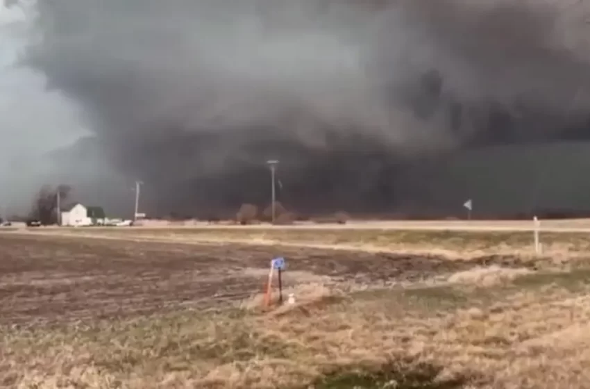  Al menos 6 muertos y mas de 100 heridos por el paso de un tornado en Birmania