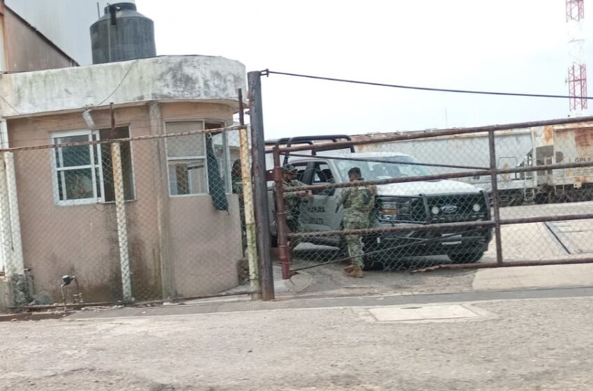  Marina toma control de Ferrosur, estamos sacados de “onda” dicen ferrocarrileros