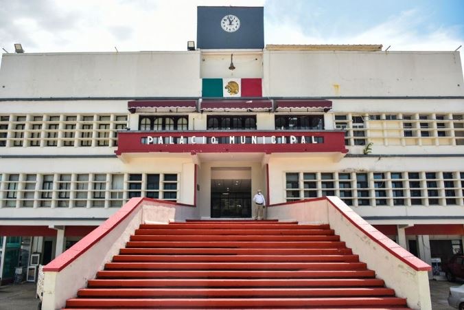  Ayuntamiento cumple con aumento al salario mínimo a trabajadores del SUEM