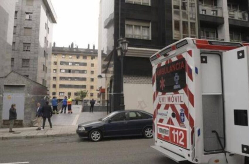  Mellizas de 12 años mueren tras lanzarse desde un cuarto piso