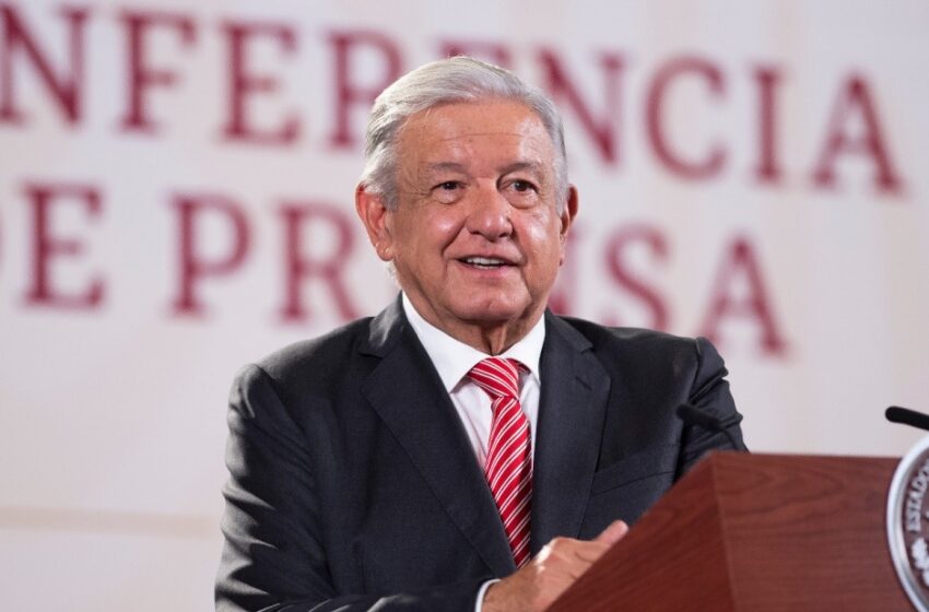  AMLO ya recibe su pensión para adultos mayores