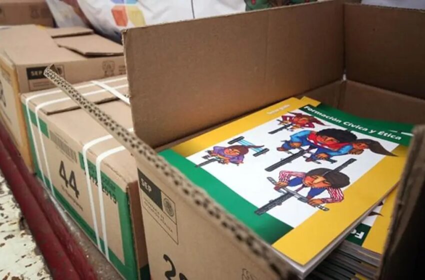  AMLO niega notificación de suspensión definitiva para impresión de nuevos libros de texto