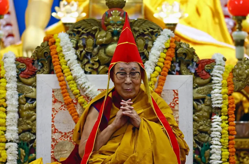  El dalái lama niega vínculos con Epstein tras aparecer en más de cien registros