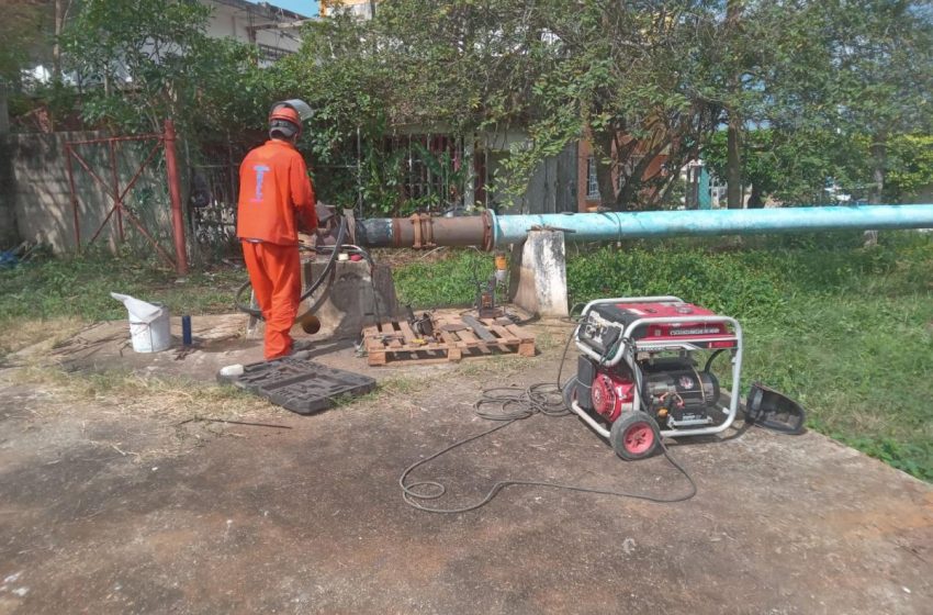  Mantiene CMAS rehabilitación de la línea de 18 pulgadas y refuerza abastecimiento con pipas en el poniente de la ciudad